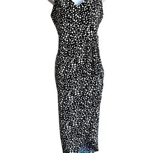 Black and White Print Dress | Side Ruching Detail